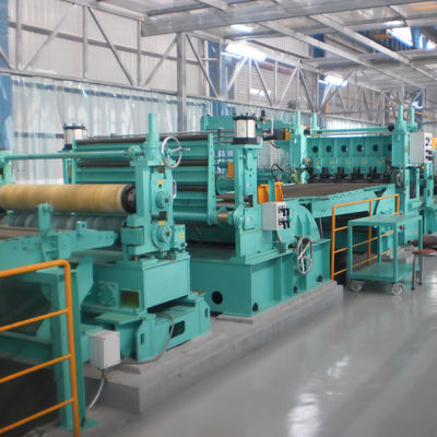 240KW 고생산성 금속 코일 릴링 평준화 비행 셰어 조합 라인